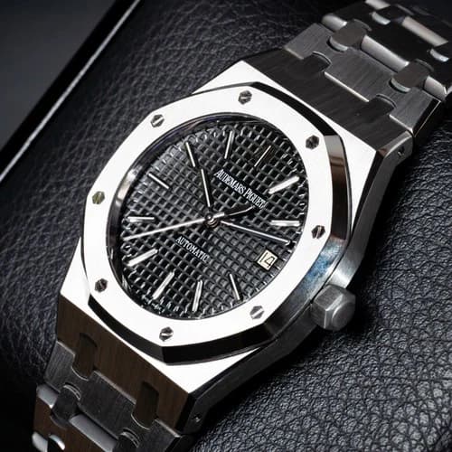 Audemars Piguet Royal Oak Selfwinding 39 — 15300ST
