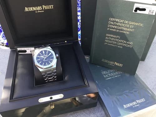 Audemars Piguet Royal Oak Selfwinding 41 (prior gen) — 15400ST