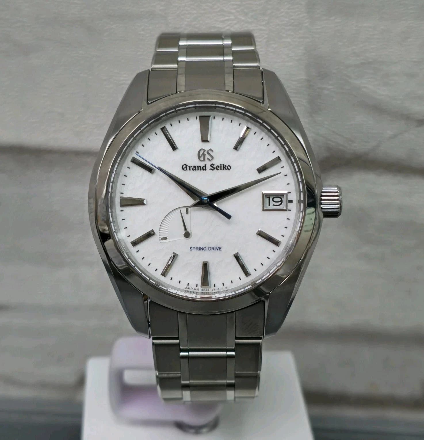 Grand Seiko Snowflake — SBGA211
