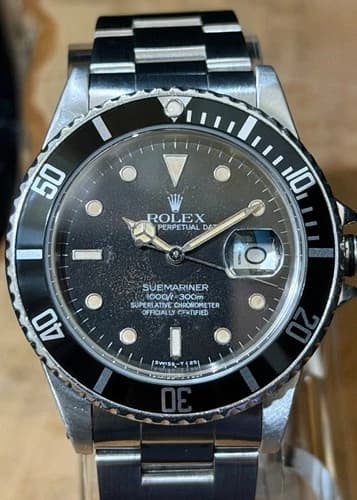 Rolex Submariner Date — 16800