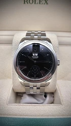 Tudor Glamour Double Date — 57000