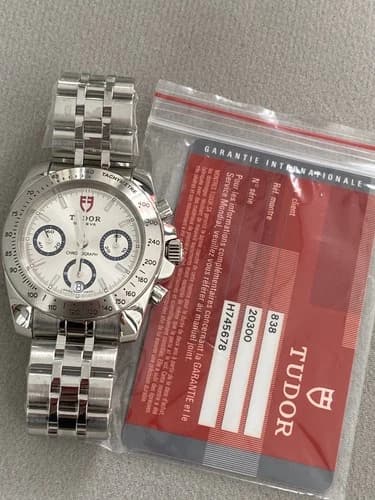 Tudor Black Bay P01 — 70150